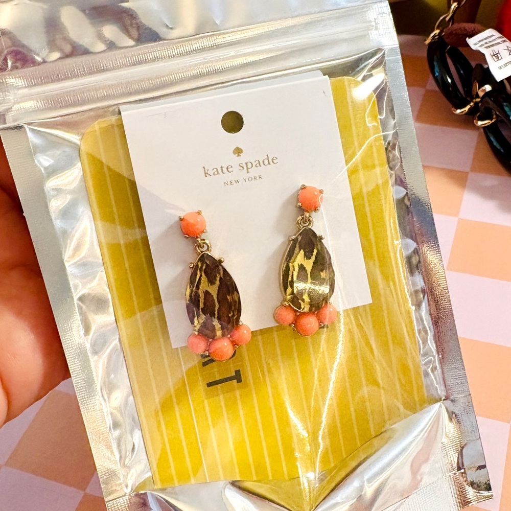 NEW Kate Spade Leopard Gold and Orange Apricot Dangle Drop Earrings